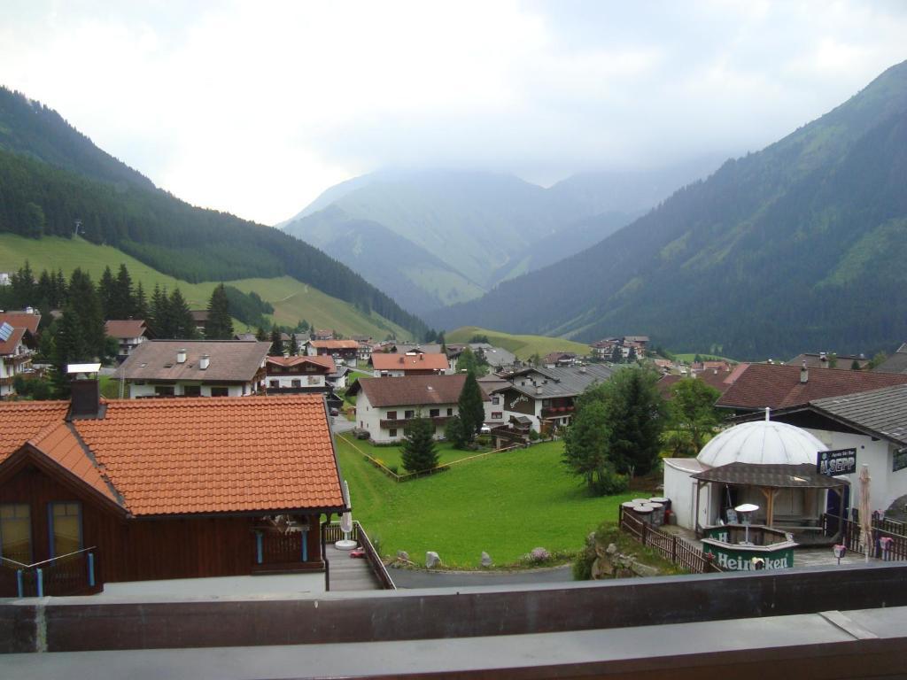 Tanneck Garni Apartment Berwang Cameră foto