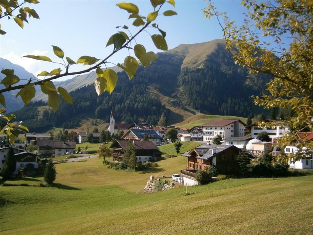 Tanneck Garni Apartment Berwang Exterior foto