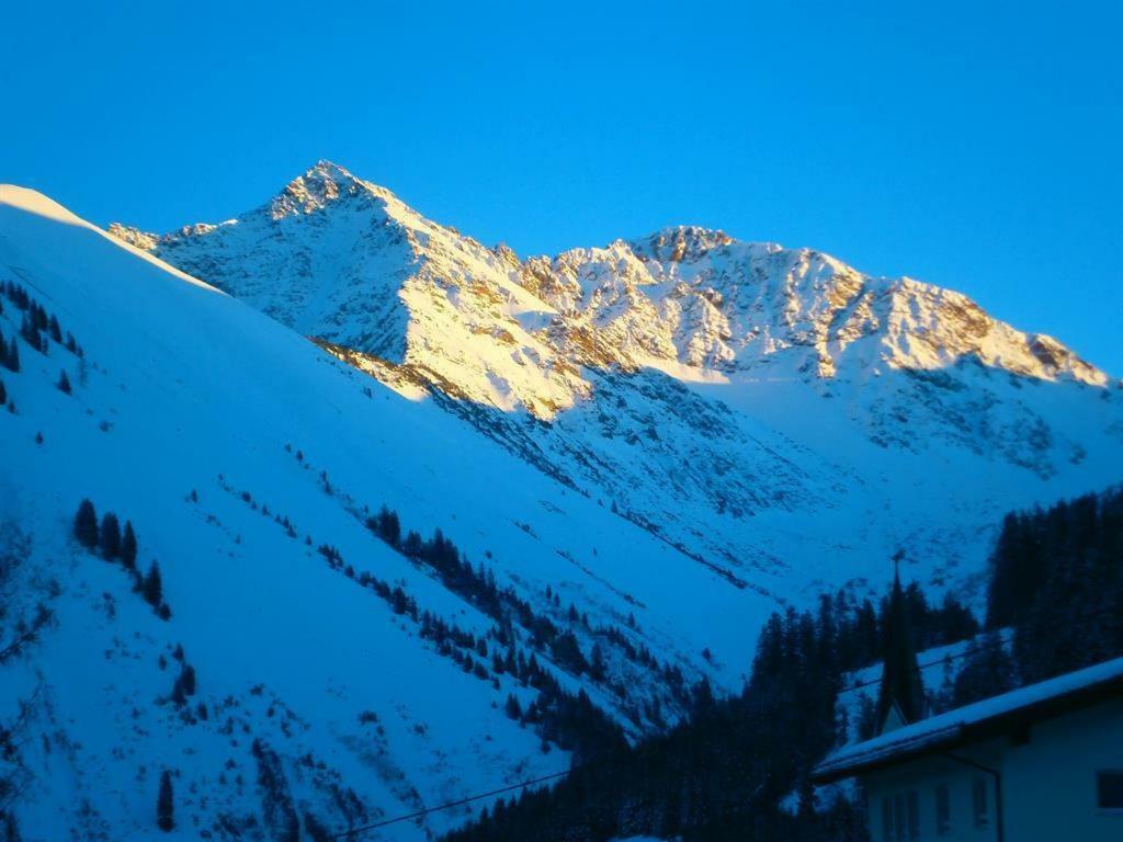 Tanneck Garni Apartment Berwang Exterior foto